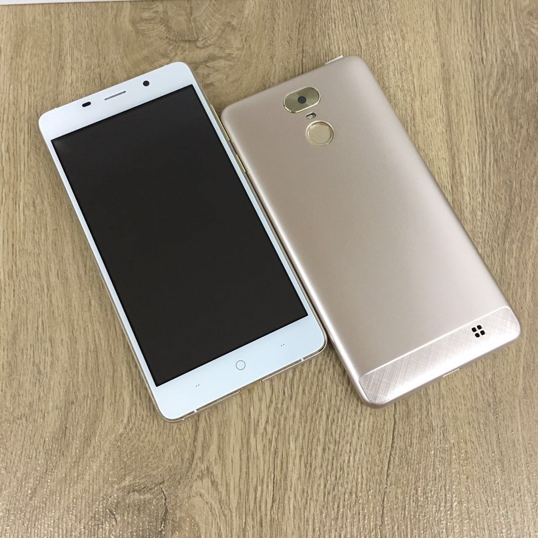 (GOLD)(4G Dual Sim)Leotec Titanium Print 2+16GB 5.5 Inch Android Phone 95% NEW