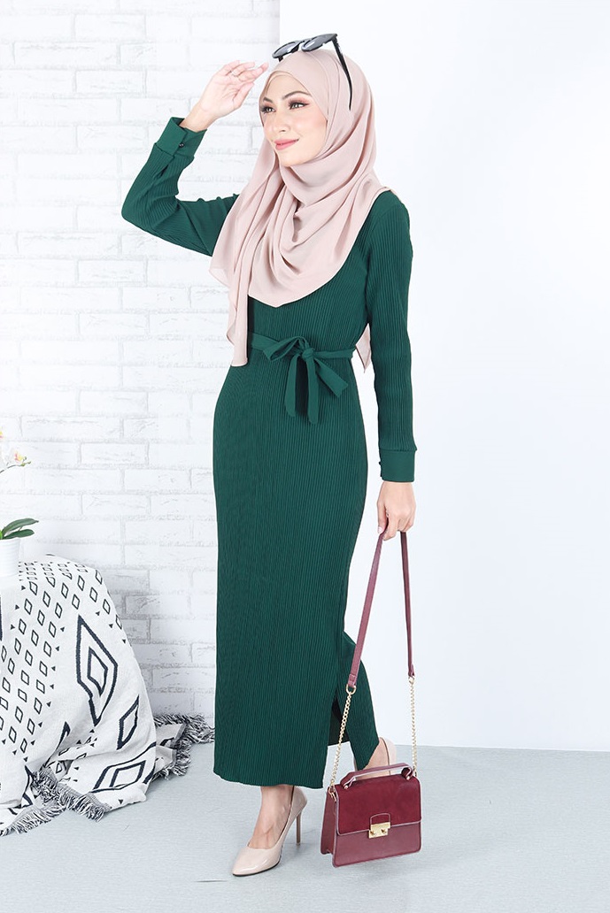 QA-661 MODERN SLIM DRESS GREEN
