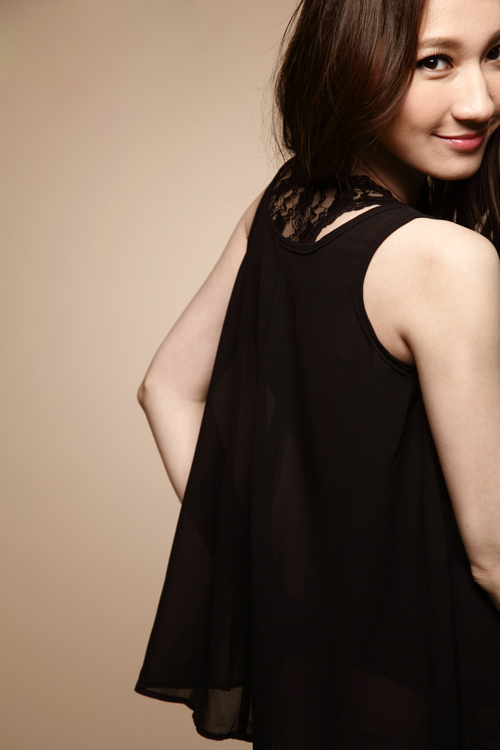 BM71161 WOMEN'S TOP BLACK