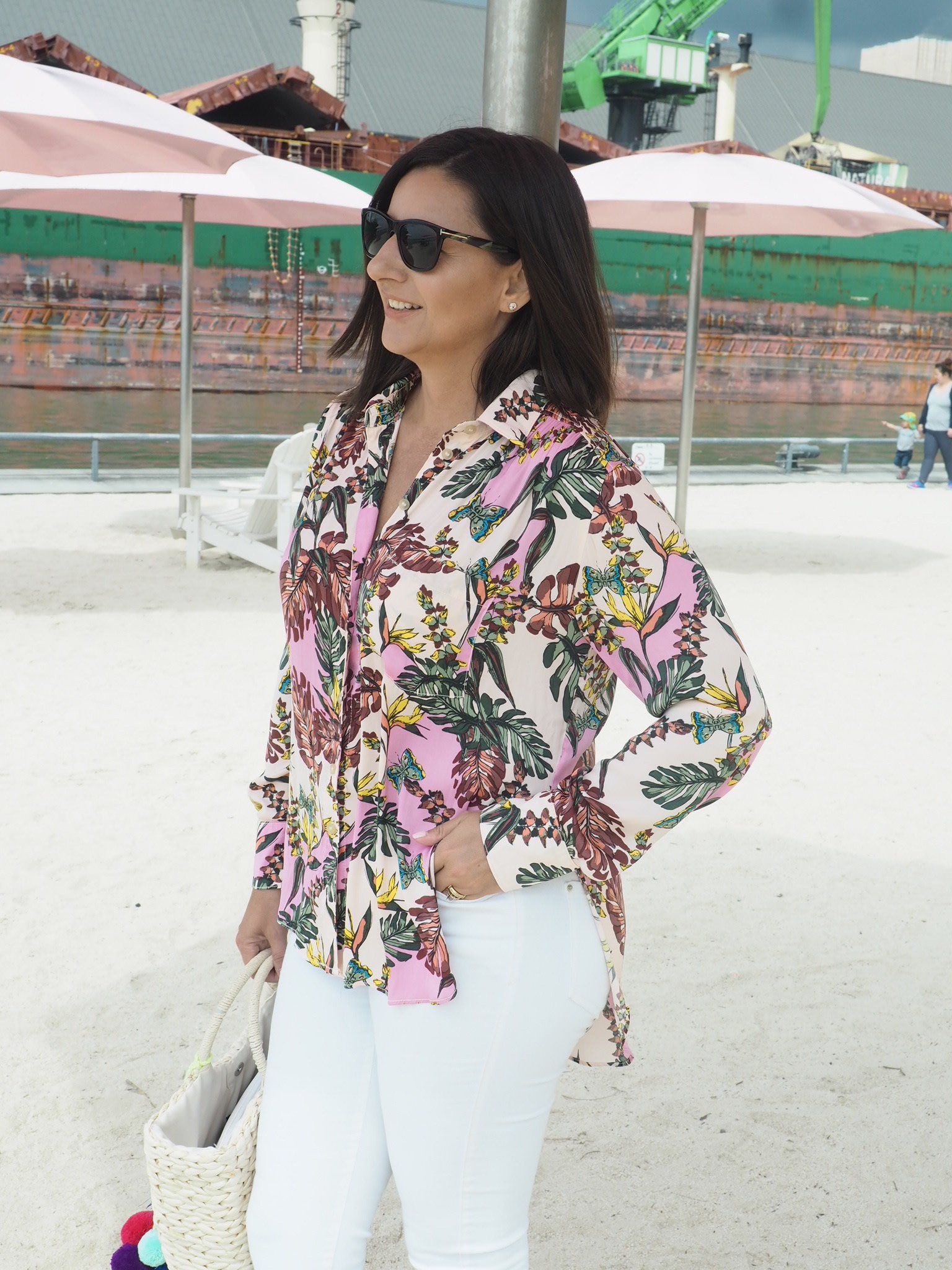 BM71175 PRINTED TOP ALMOND