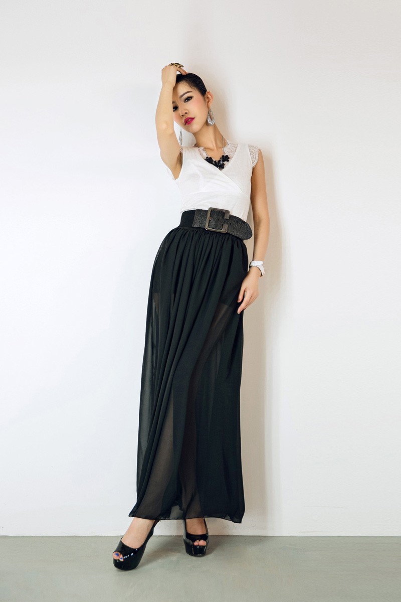 BM71202 SEXY FLARE SKIRT BLACK