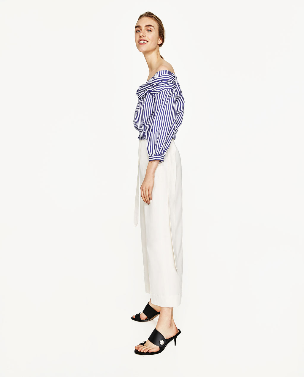 BM71205 OFF SHOULDER TOP AS PICTURE
