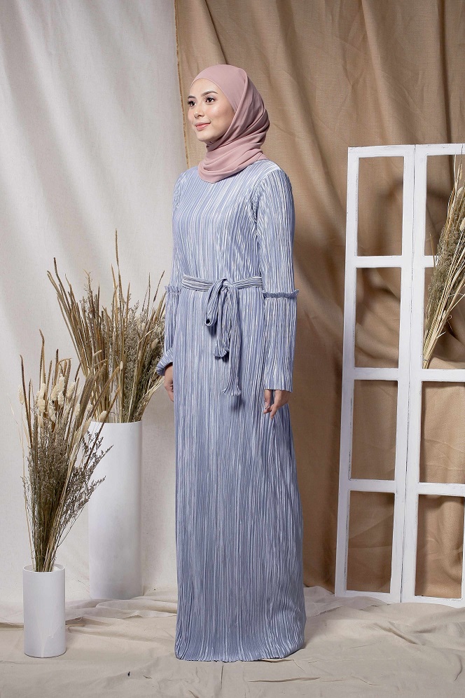 BM71219 PLEATED DRESS DUSTY BLUE