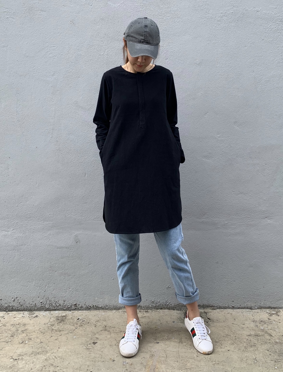 BM71140 Long Top Black