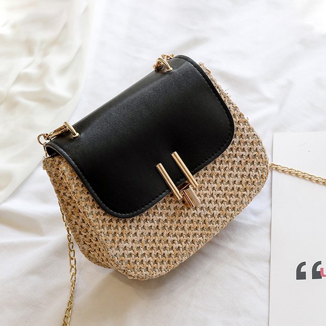 KW80611 CROSSBODY BAG BLACK