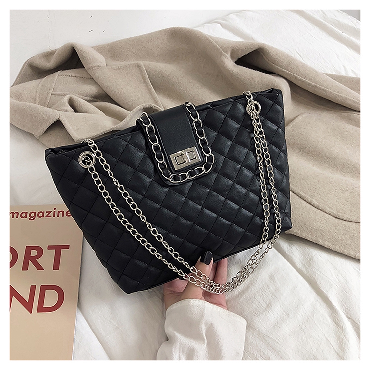 KW80621 WOMEN'S HANDBAG BLACK