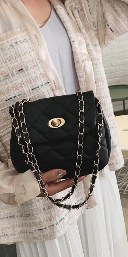 KW80666 KOREAN SLING BAG BLACK