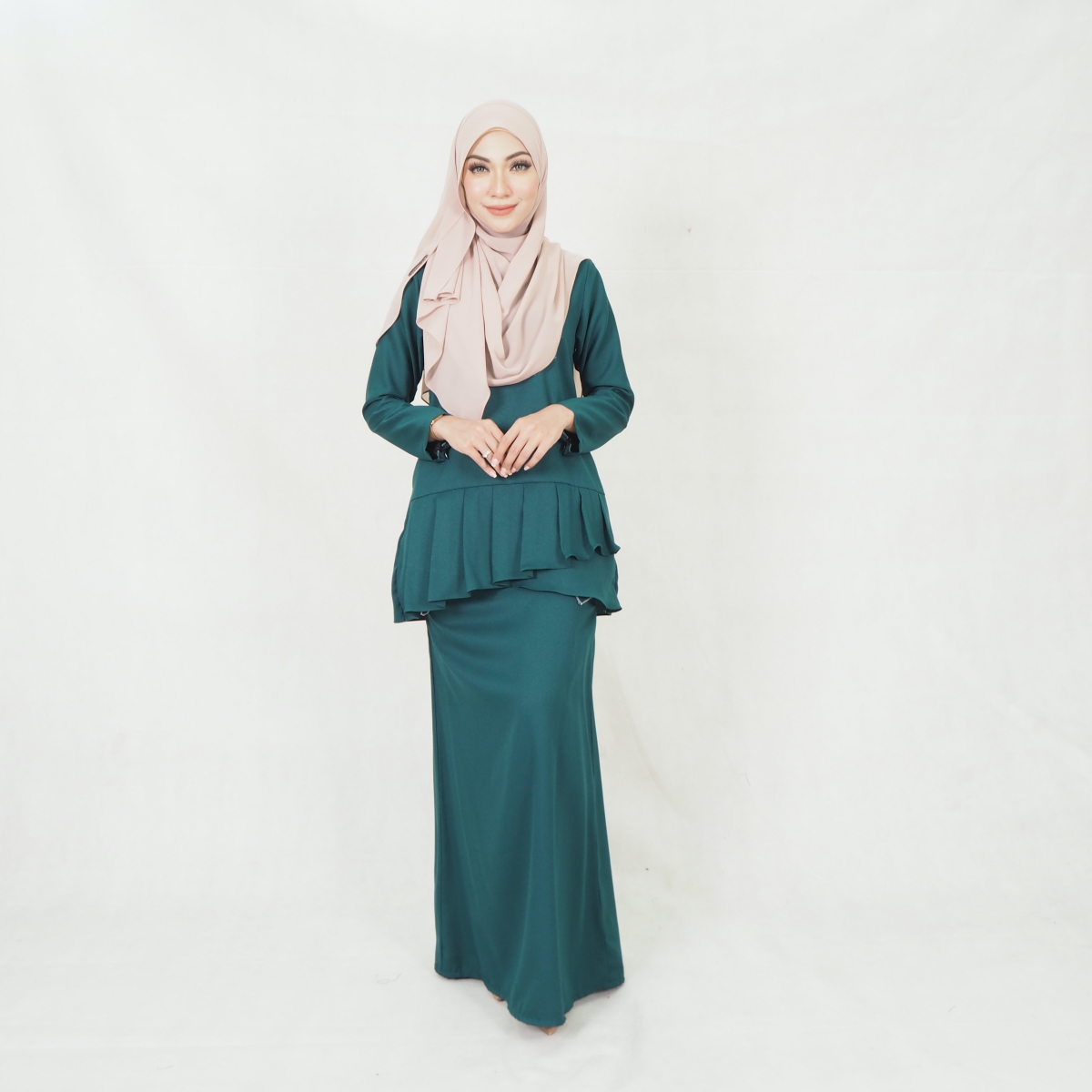 SW5198 MODERN KURUNG SET EMERALD GREEN