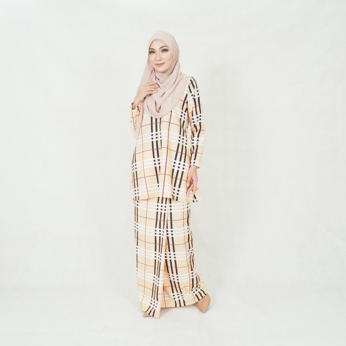 SW5200 CHECKER PRINTED KURUNG CREAM