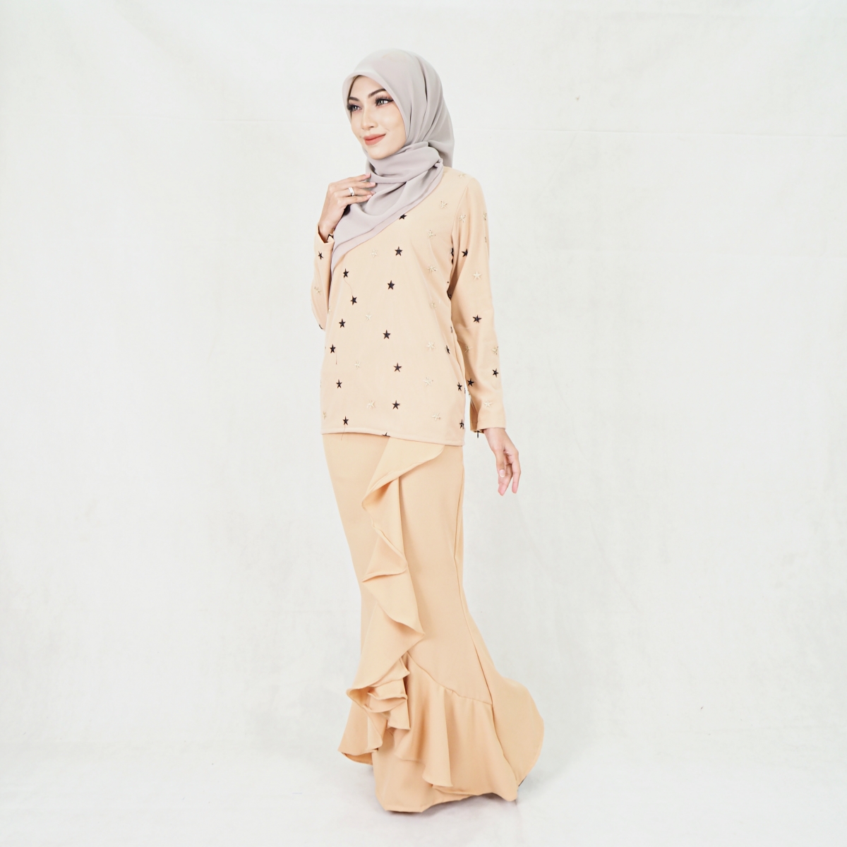 SW5203 ELEGANT MODERN KURUNG SET AS PICTURE