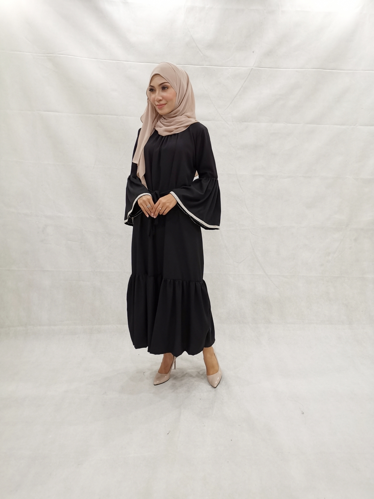 SW5206 MODERN WOMEN'S JUBAH BLACK