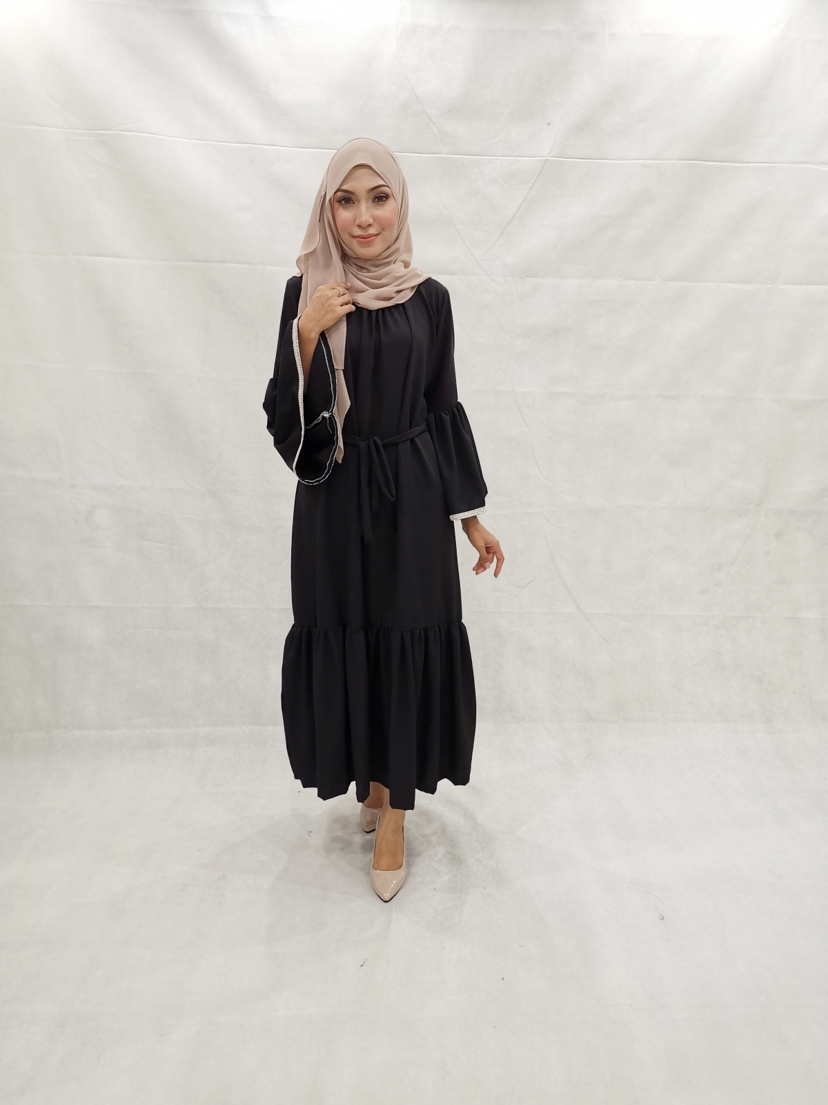 SW5206 MODERN WOMEN'S JUBAH BLACK
