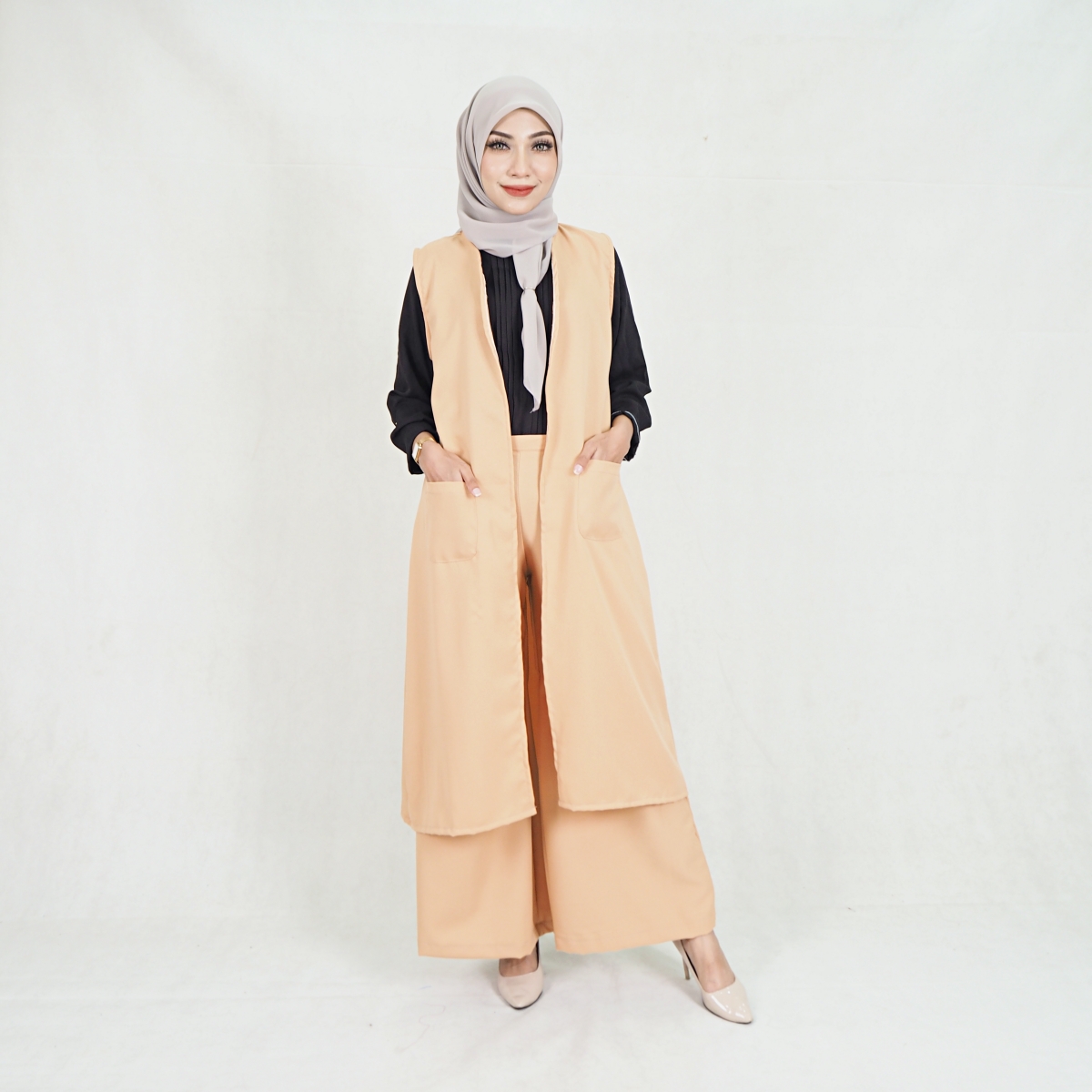 SW5209 WOMEN'S FASHION BLOUSE & PANT SET BROWN