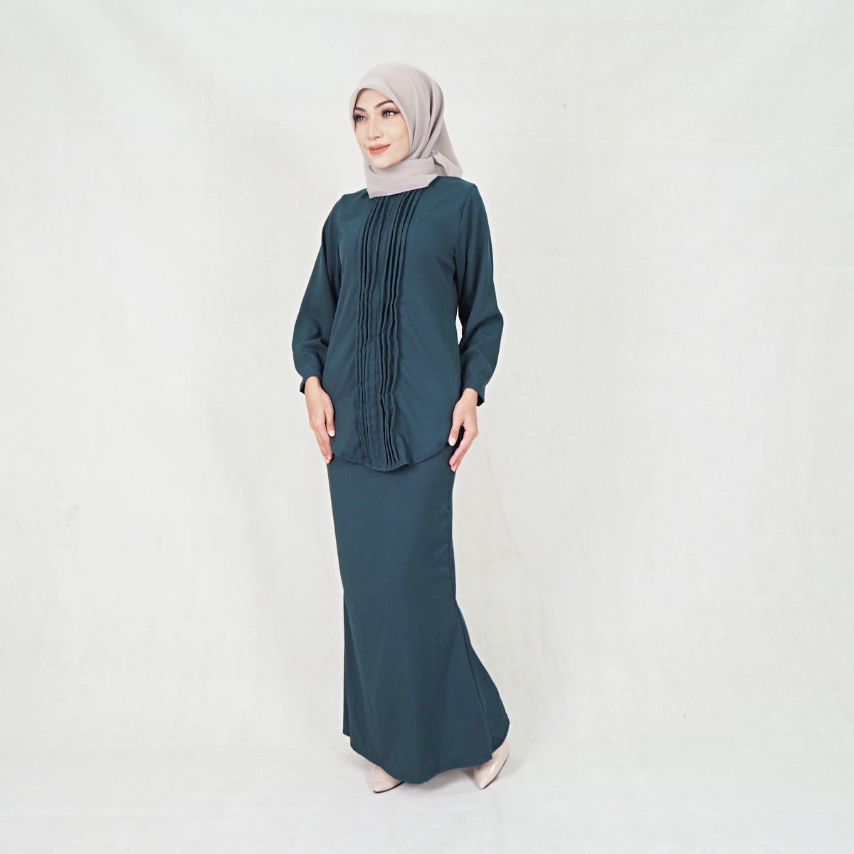 SW5215 WOMEN'S KURUNG SET EMERALD GREEN