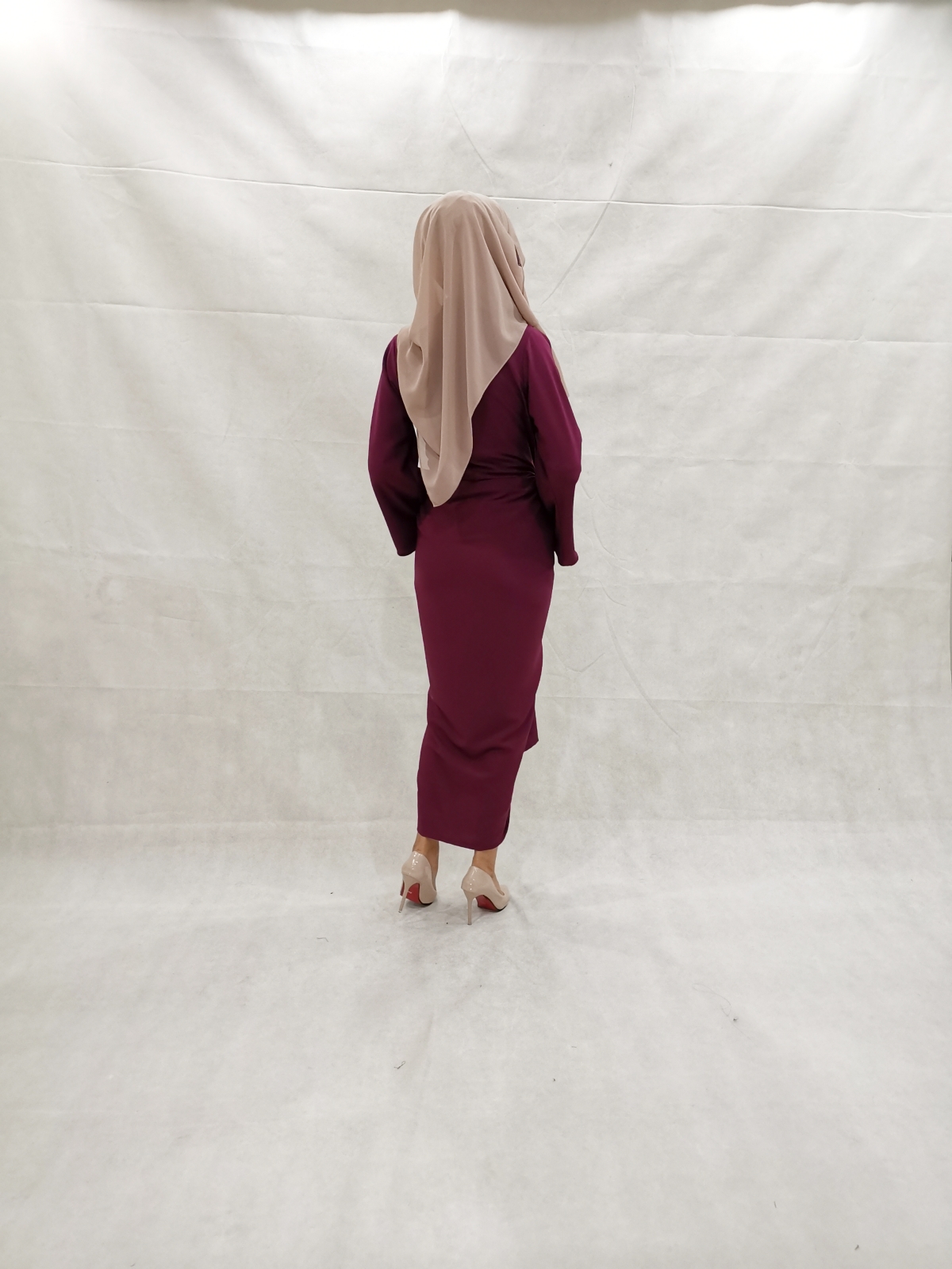 SW5231 PLAIN KNOT DRESS MAROON