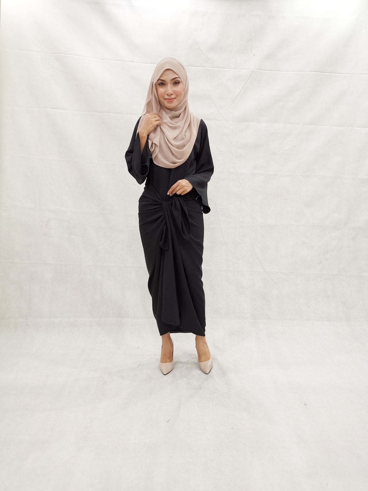SW5231 PLAIN KNOT DRESS BLACK