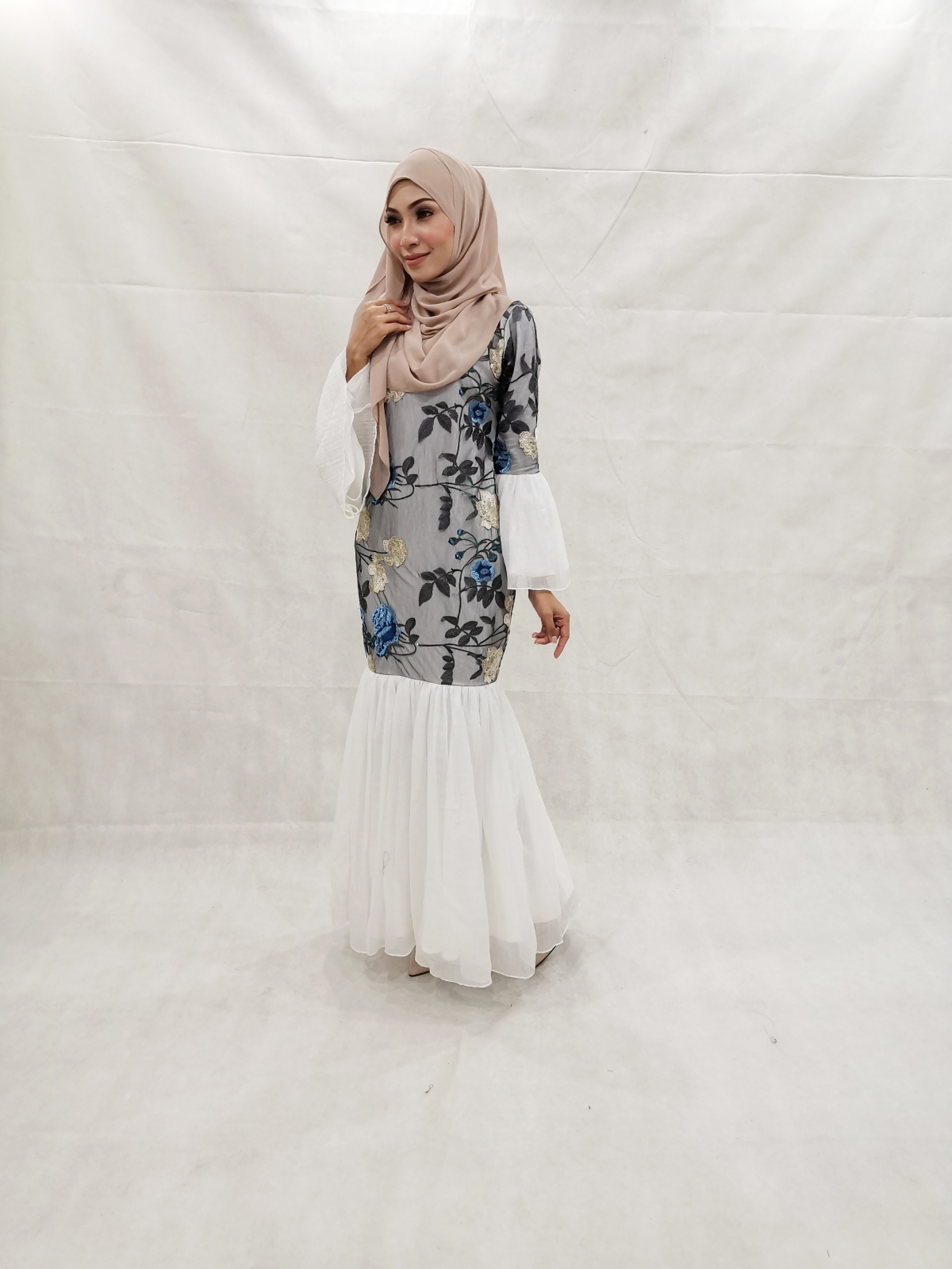 SW5236 ELEGENT WOMEN'S DRESS WHITE