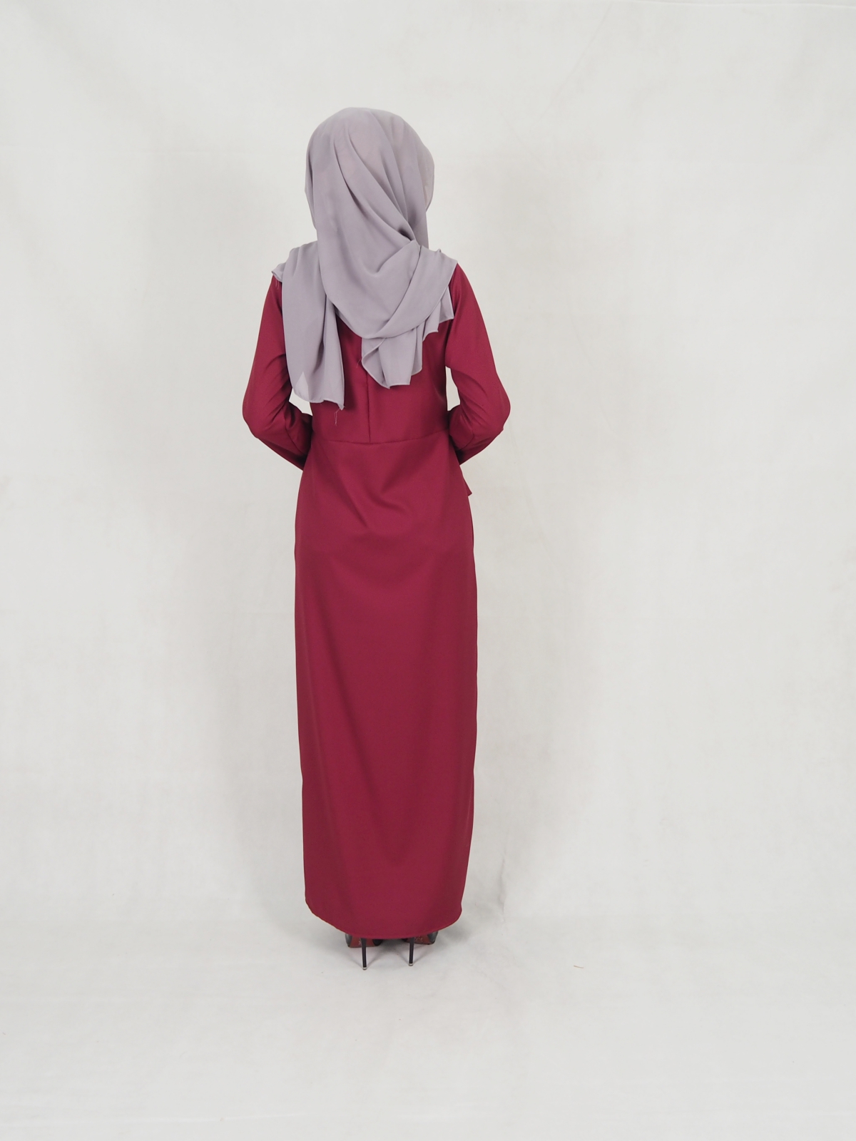 SW5242 MODERN LAYER JUBAH MAROON