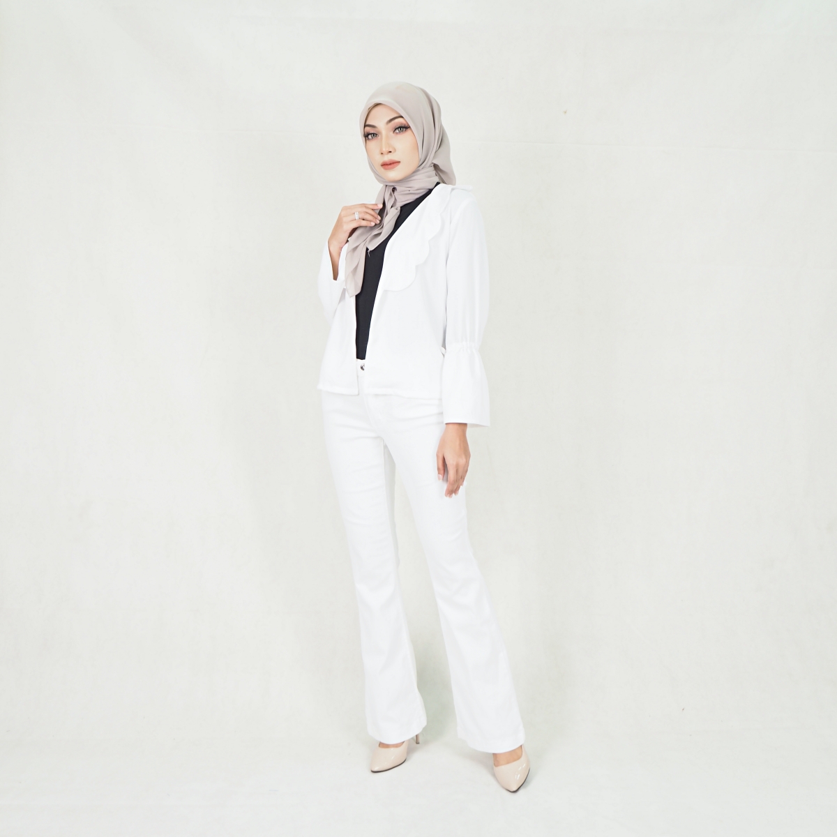 SW5301 BASIC CARDIGAN WHITE