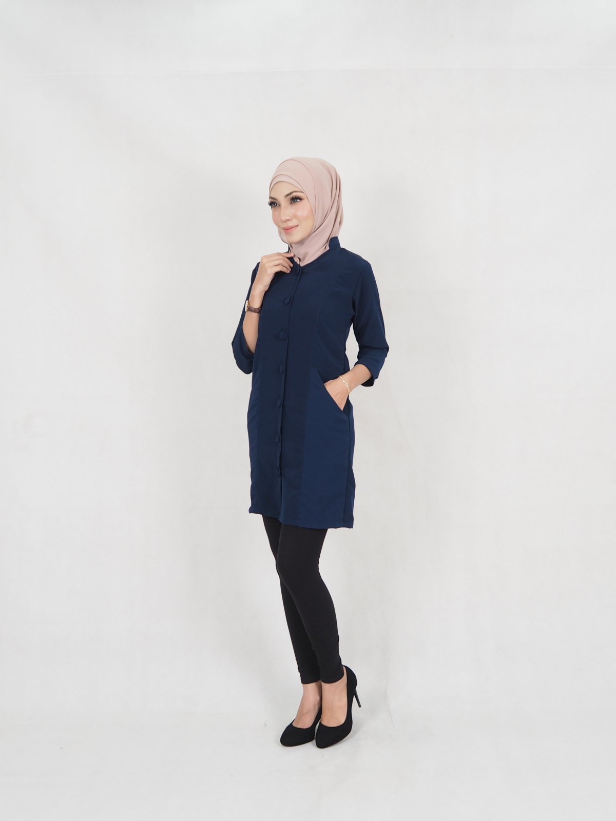 SW5320 BASIC BLOUSE NAVY BLUE