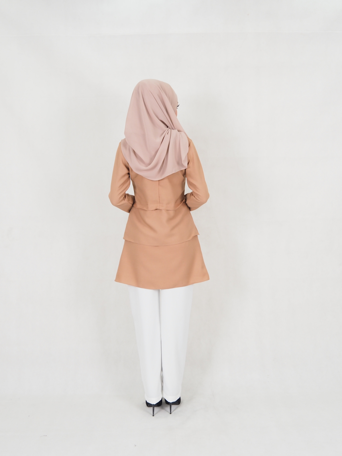 SW5325 TYA BLOUSE BROWN