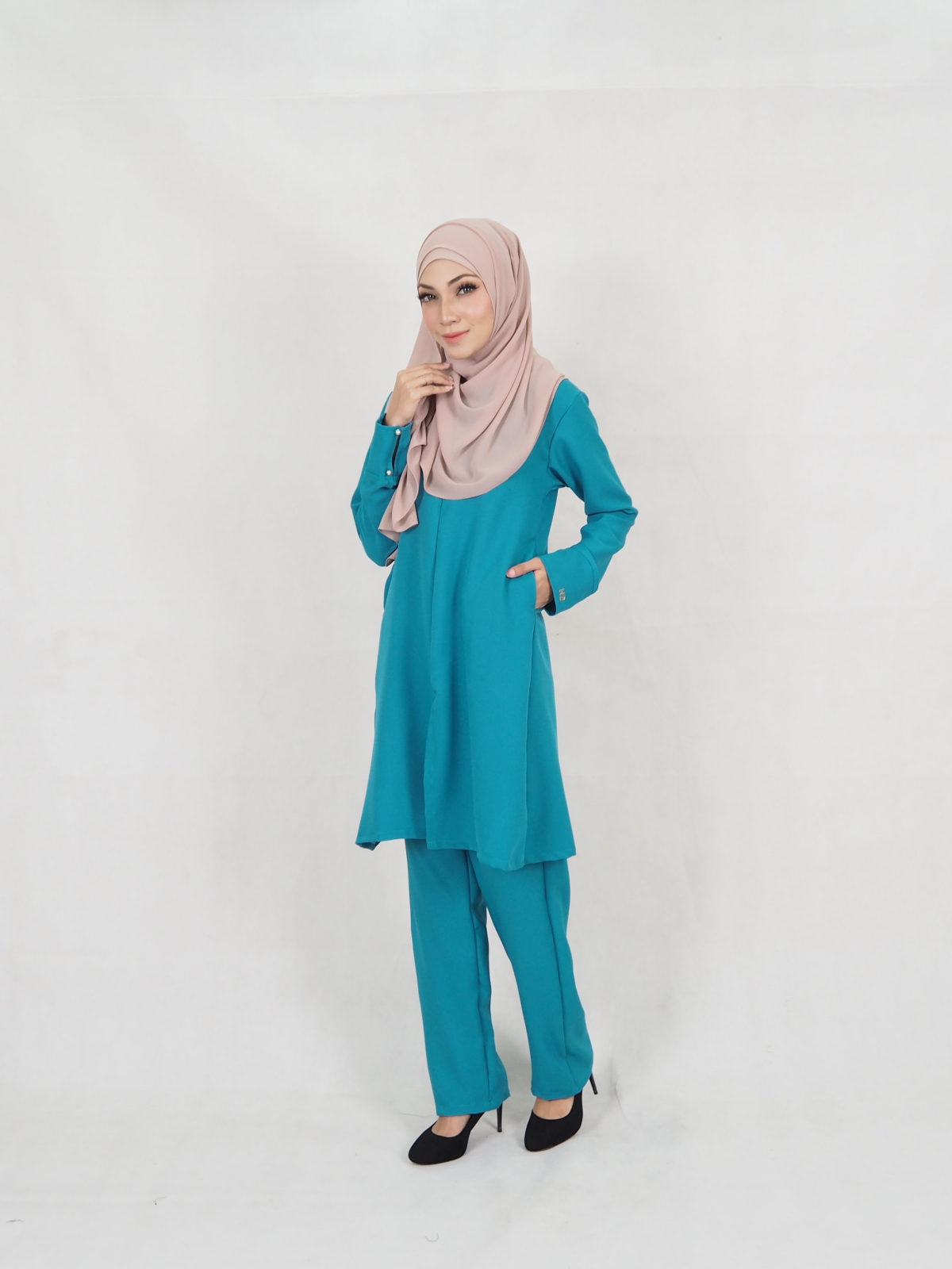 SW5326 WOMEN'S MODERN BLOUSE GREEN