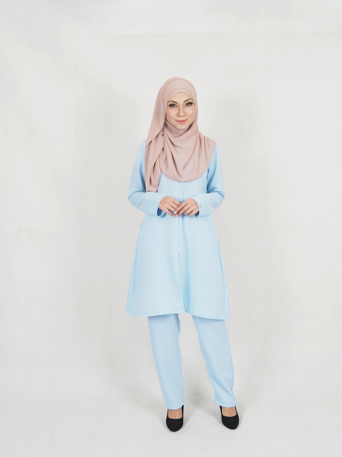 SW5326 WOMEN'S MODERN BLOUSE LIGHT BLUE