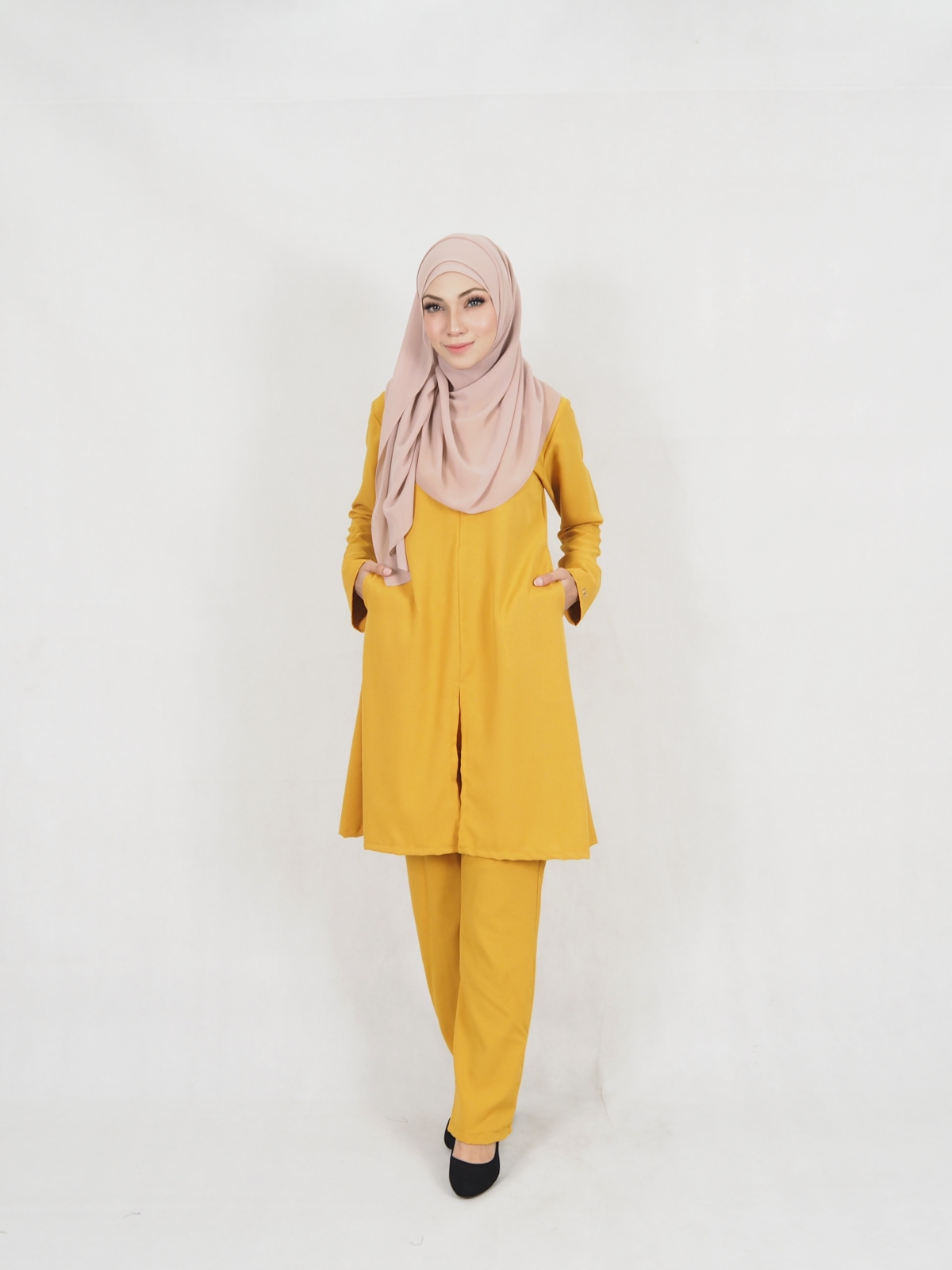 SW5326 WOMEN'S MODERN BLOUSE MUSTARD