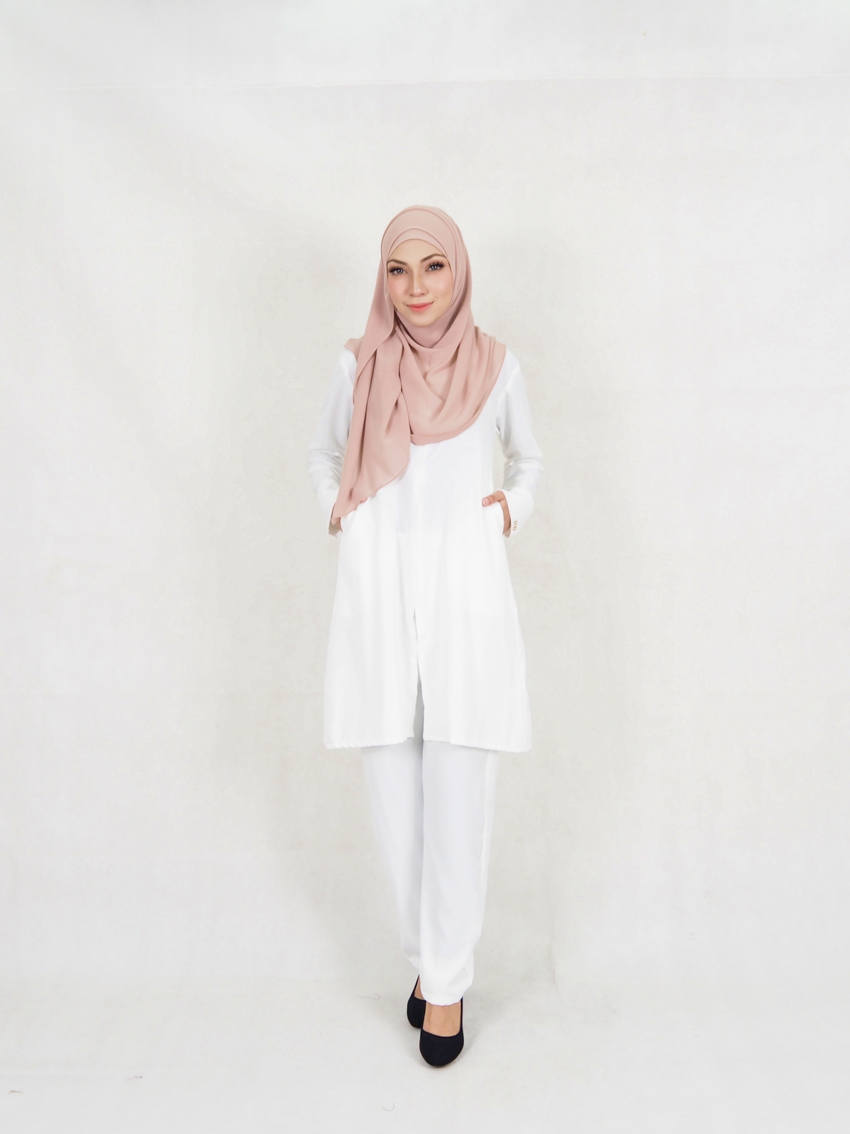 SW5326 WOMEN'S MODERN BLOUSE WHITE