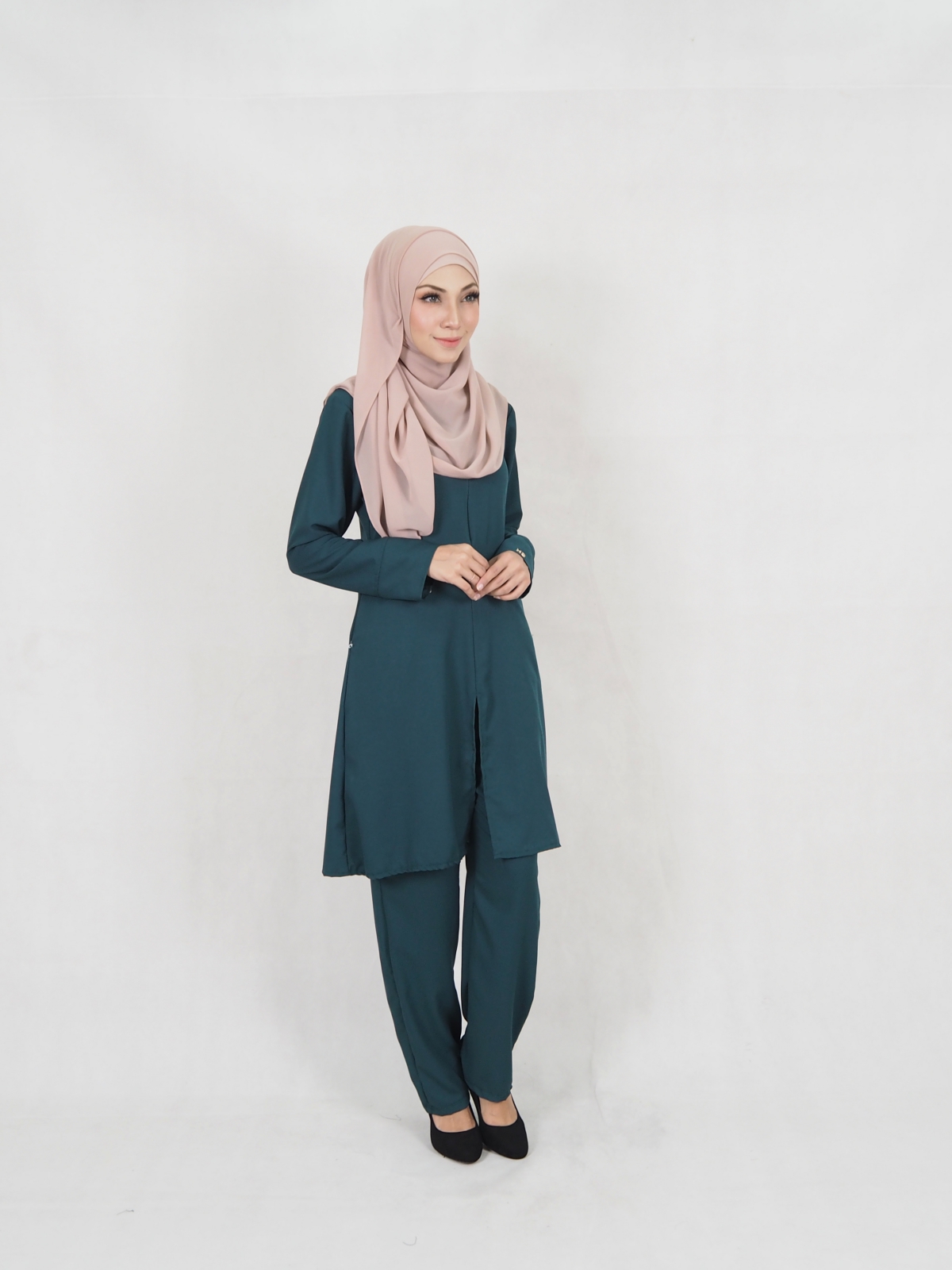 SW5331 WOMEN'S SET WEAR EMERALD GREEN
