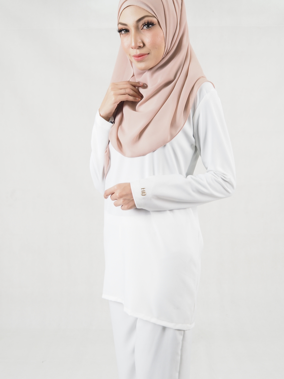 SW5332 CASUAL BLOUSE & PANTS WHITE
