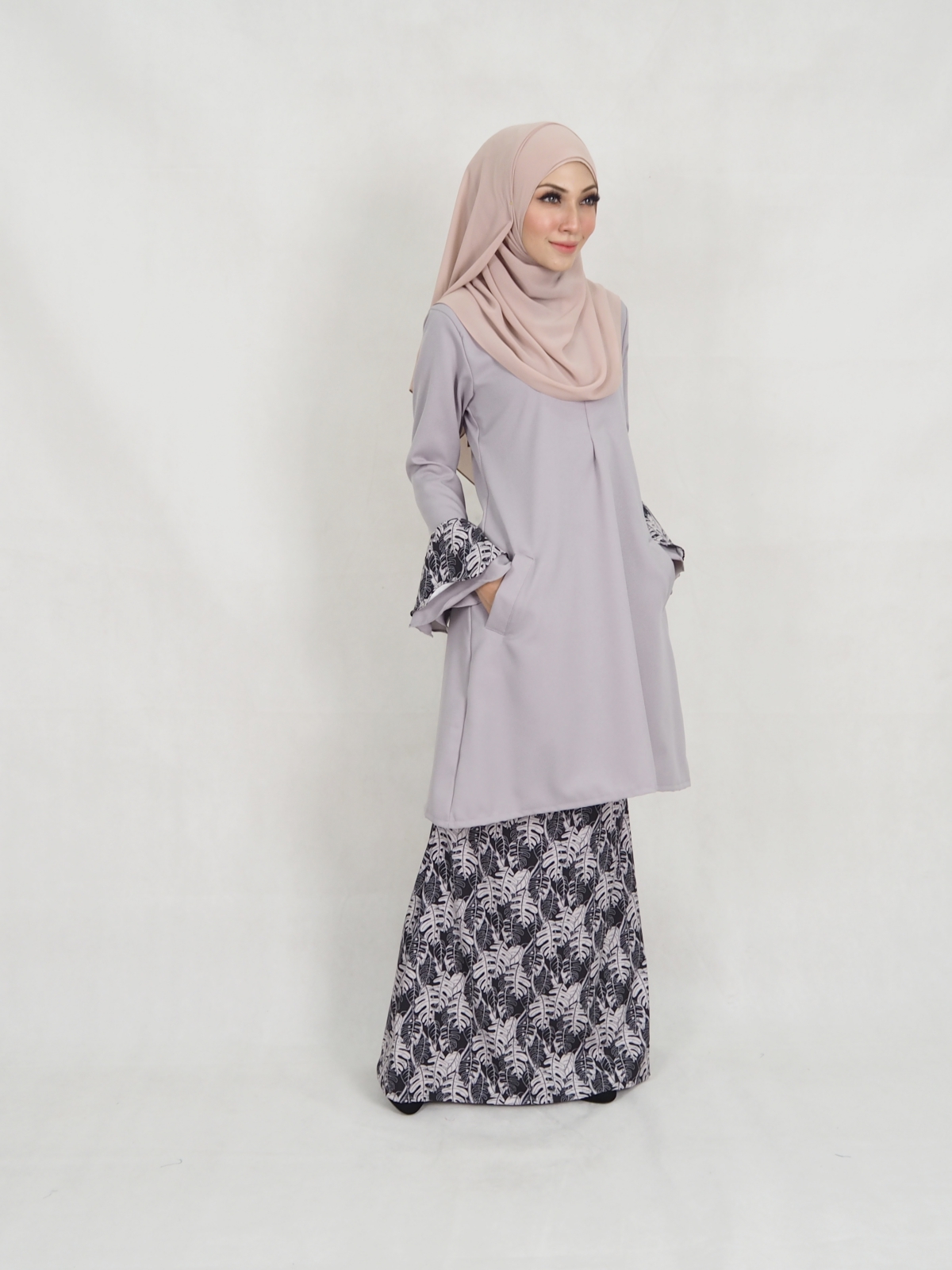 SW5343 FATEMAH BATIK KURUNG GREY