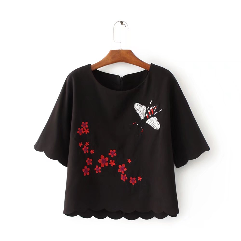 BM71282 Women's Embroidered Top Black