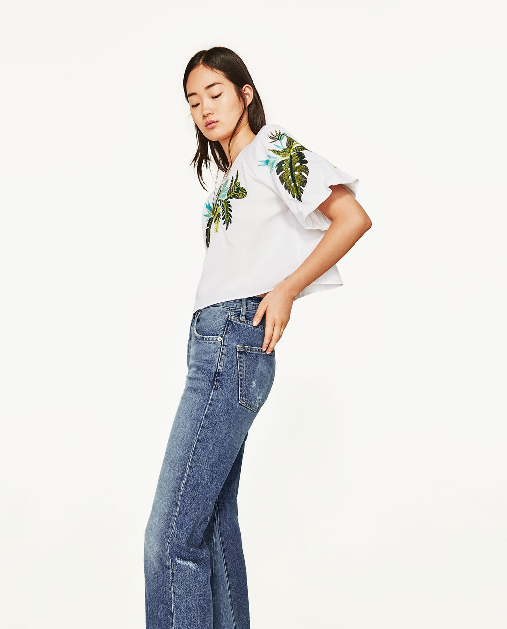 BM71289 Embroidered  Top As Picture