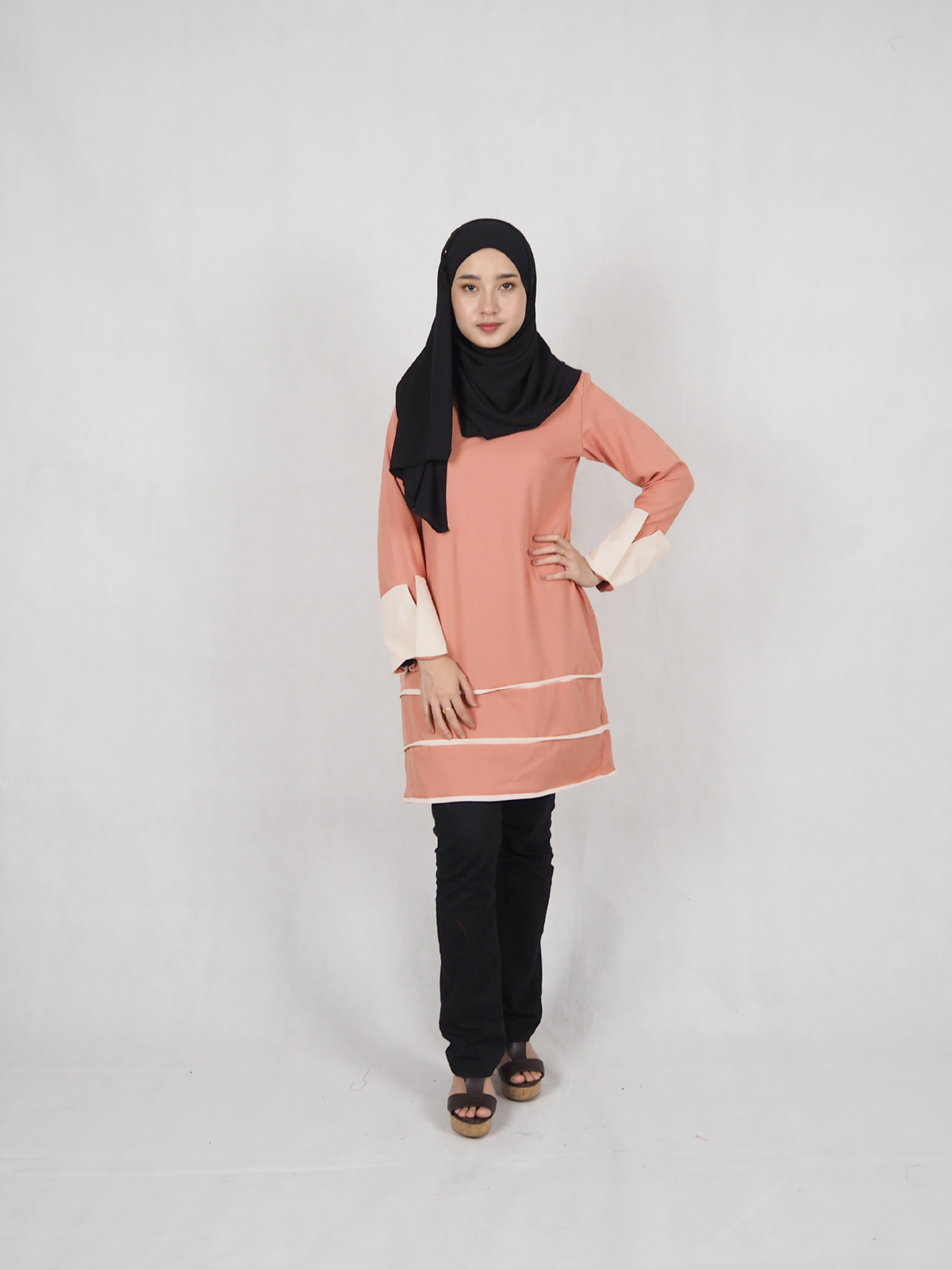 SW5358 WOMEN'S TRENDY BLOUSE PEACH