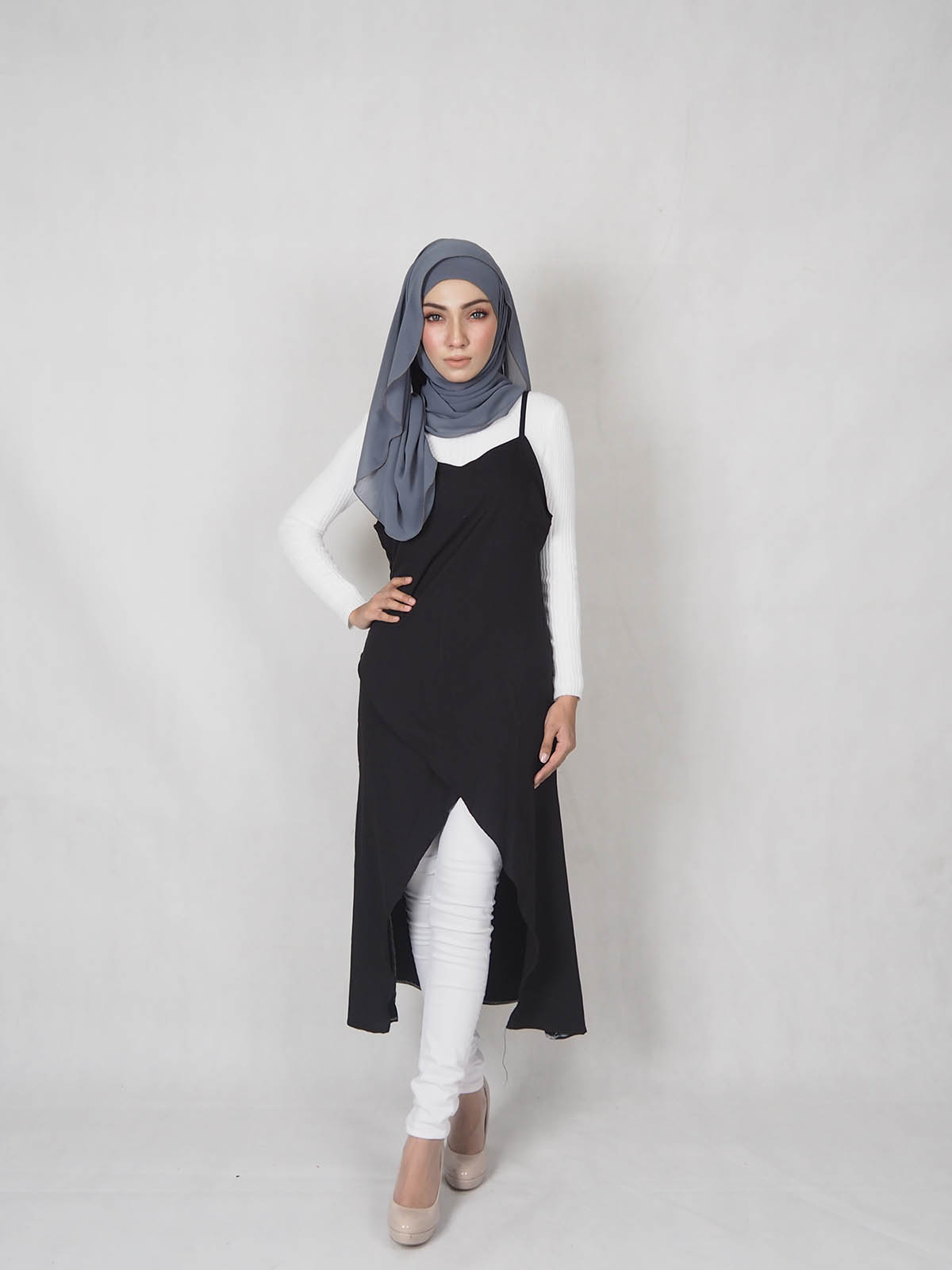 SW5359 WOMEN'S STRAP DRESS BLACK