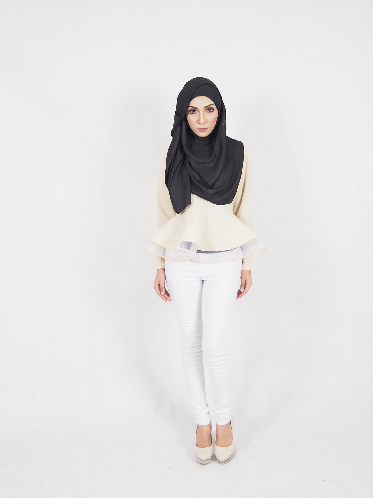 SW5370 PLUS SIZE BREASTFEEDING PEPLUM BLOUSE CREAM