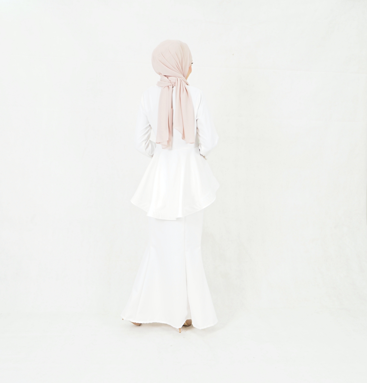 SW5379 Peplum Fishtail Baju Kurung White