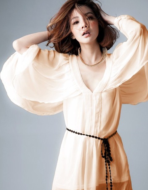 BM71305 Drape Sleeve Top As Picture