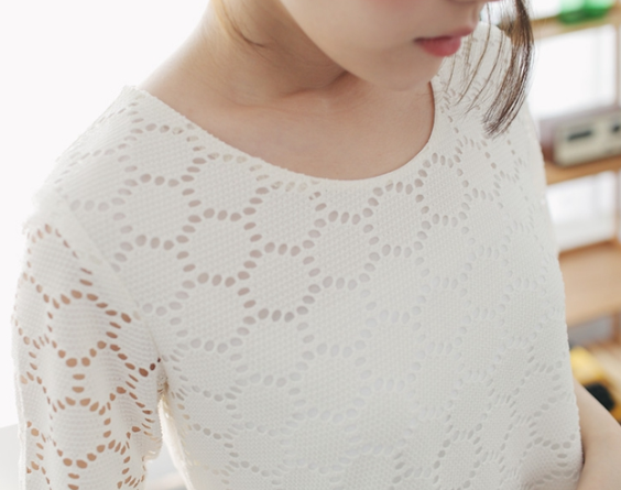 BM71311 Korean Lace Top White