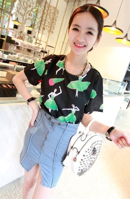 BM71334 Printed Korean Top Black