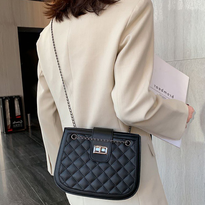 KW80817 Stylish Women's Sling Bag Black 