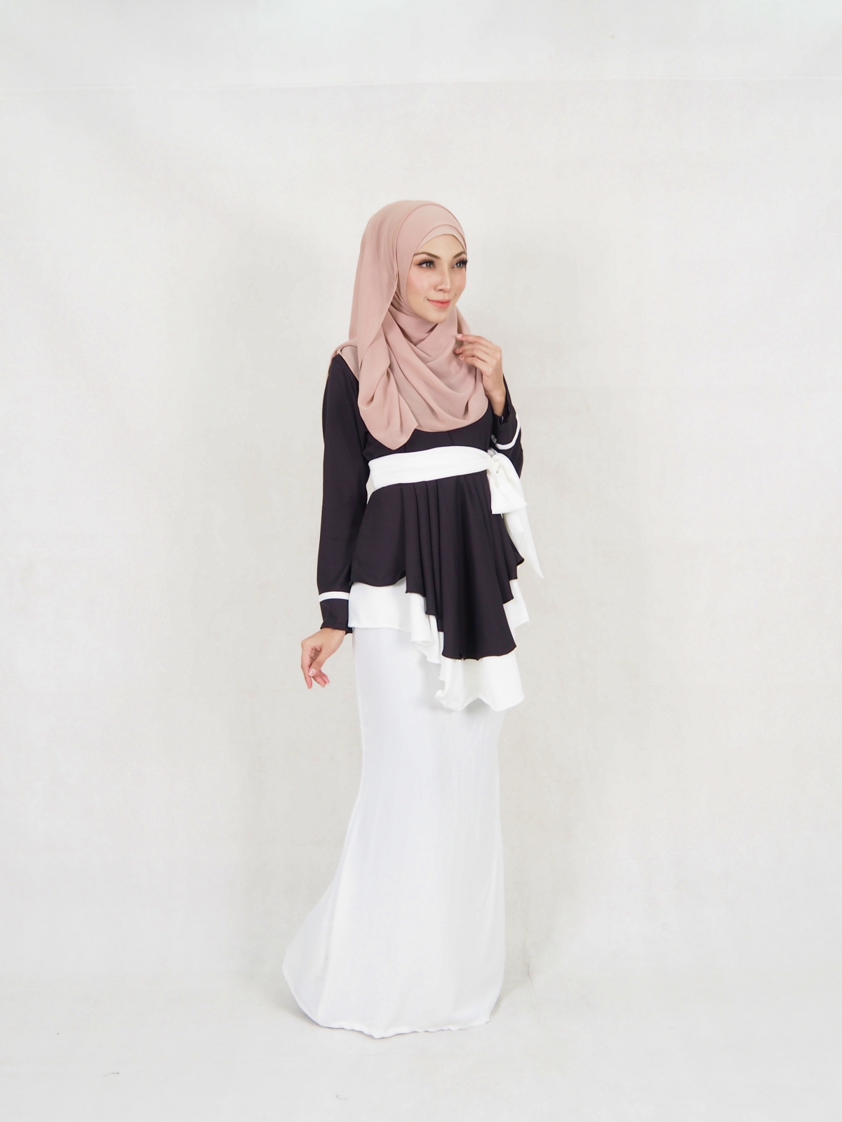 SW5403 (BREASTFEEDING) Ribbon Baju Kurung Black