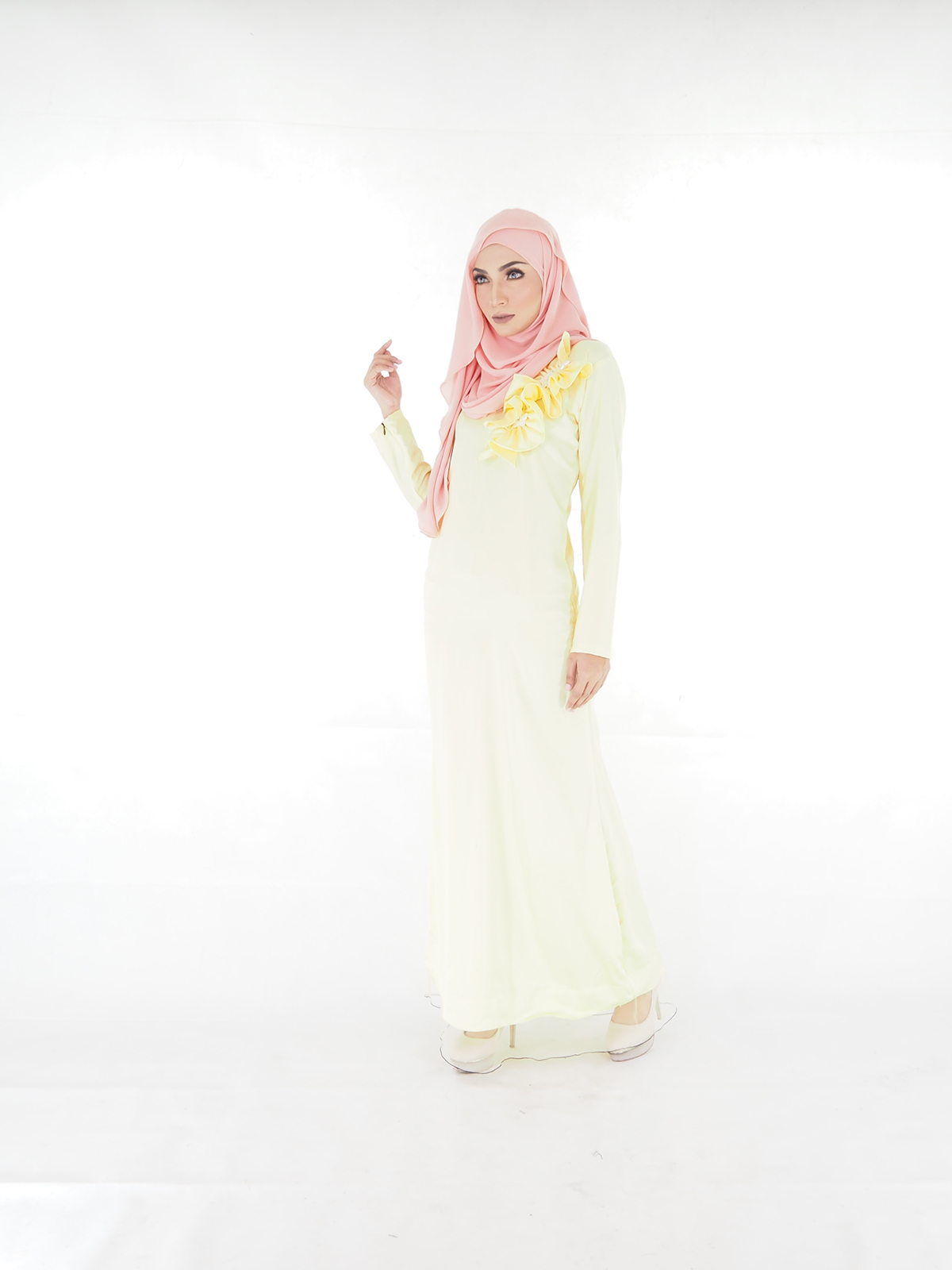 SW5405 (MATERNITY) Swarovski Jubah Yellow