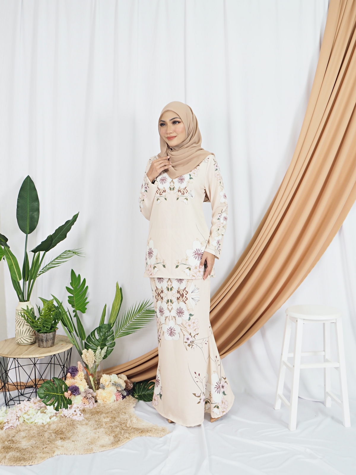 SW5417 Floral Printed Baju Kurung Cream