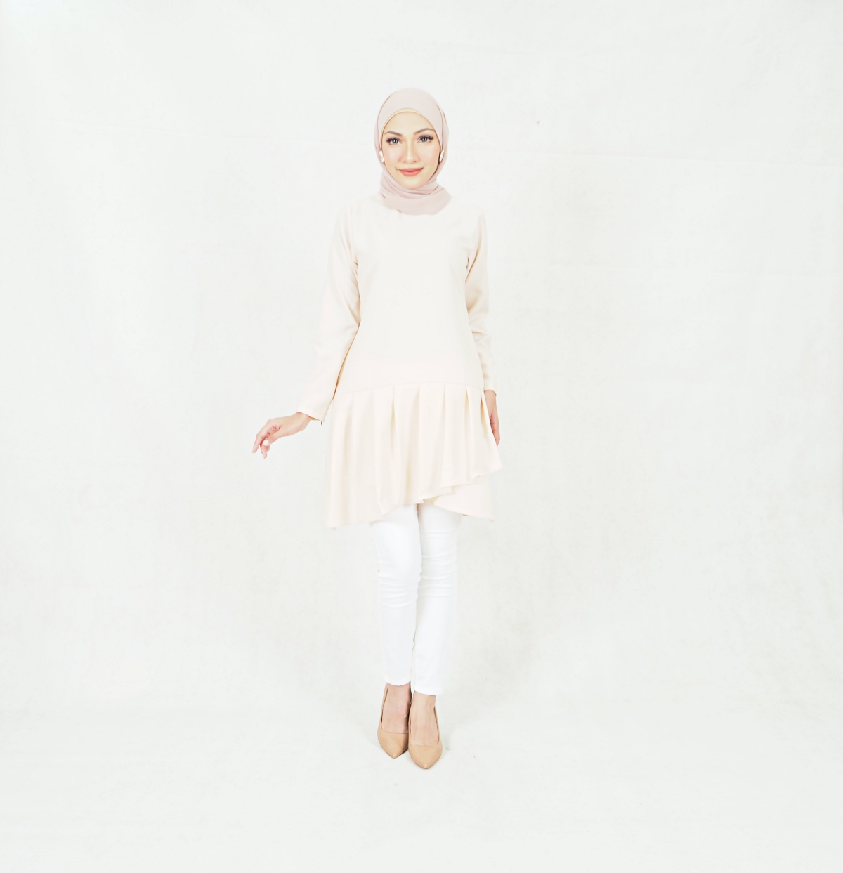 SW5421  (PLUS SIZE) Long Sleeves Blouse Cream