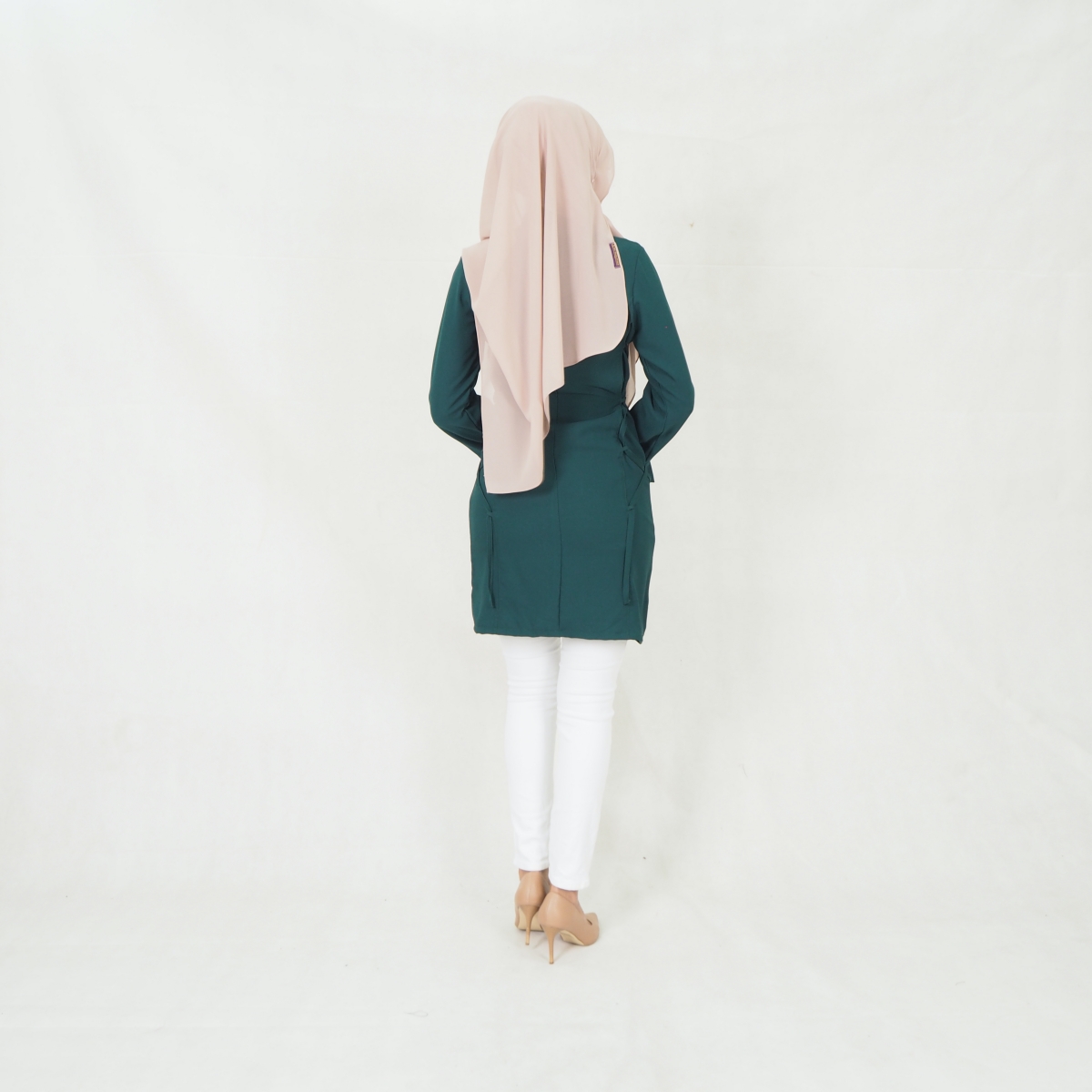SW5433 Women's Aleya Blouse Emerald Green