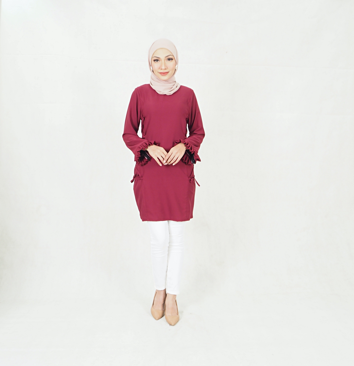 SW5433 Women's Aleya Blouse Maroon