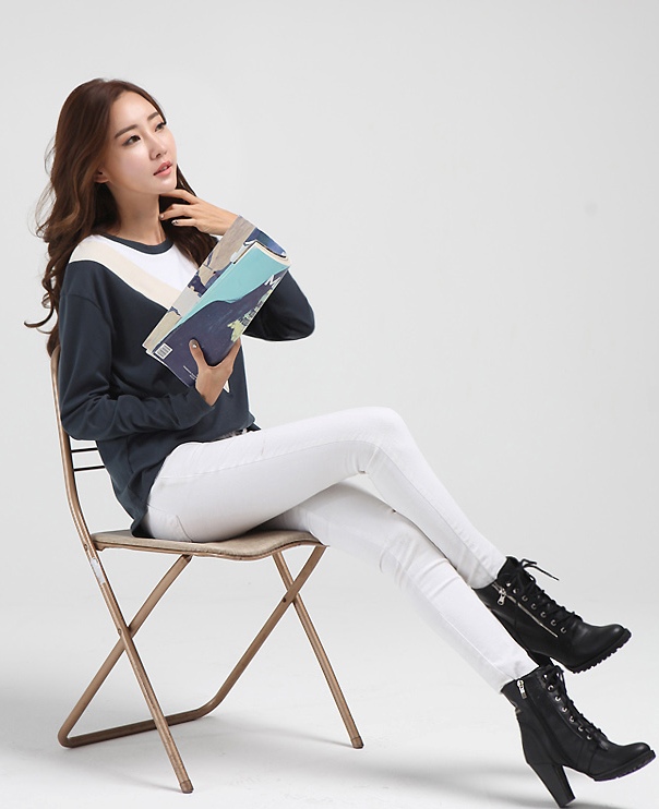 BM71347 ColorBlock Casual Top Navy
