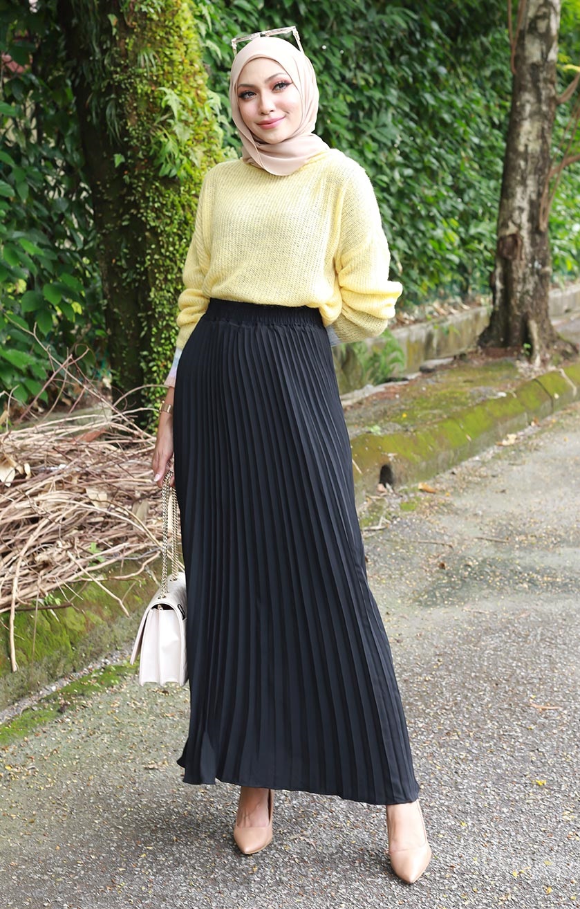 QA-815 PLEATED MAXI SKIRT BLACK
